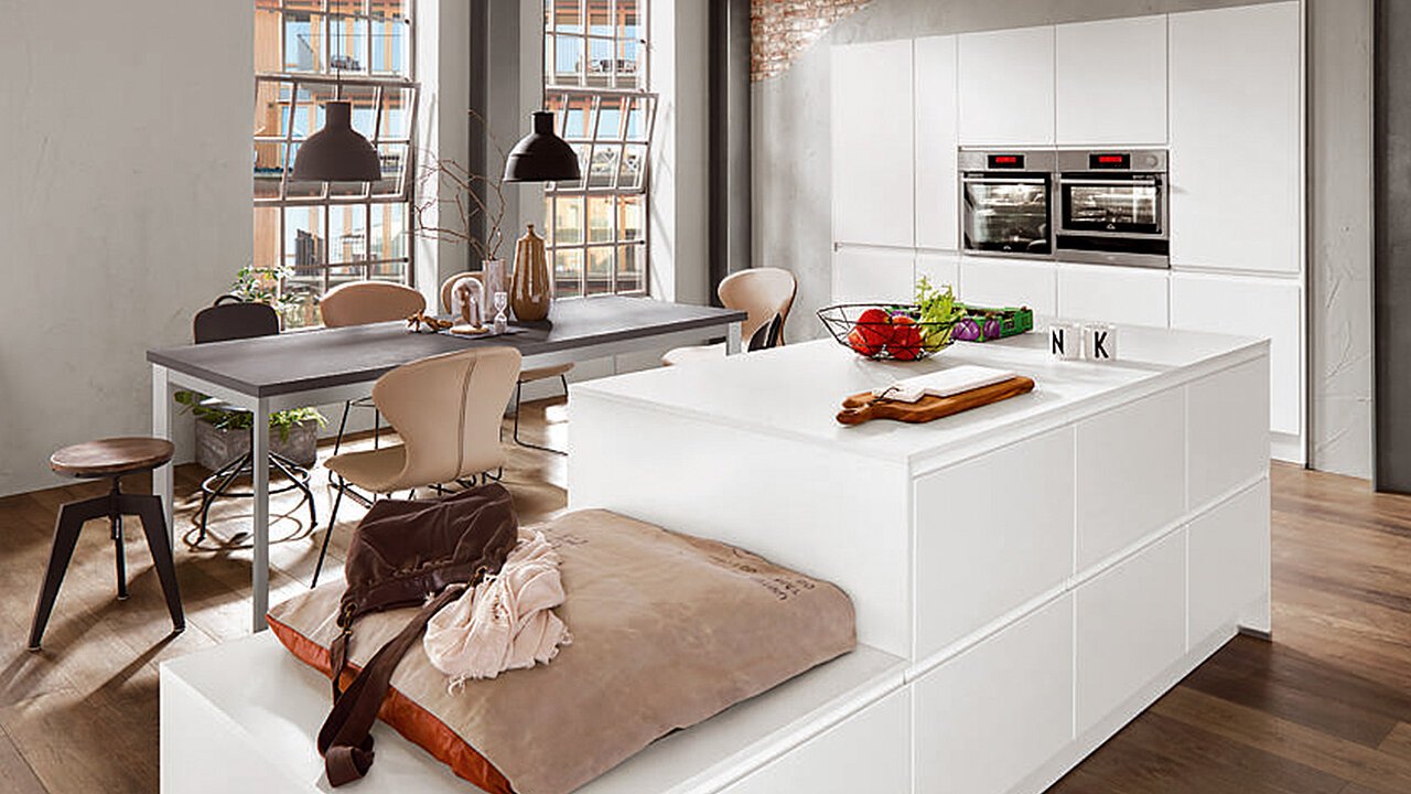 German style J-Pull kitchen run