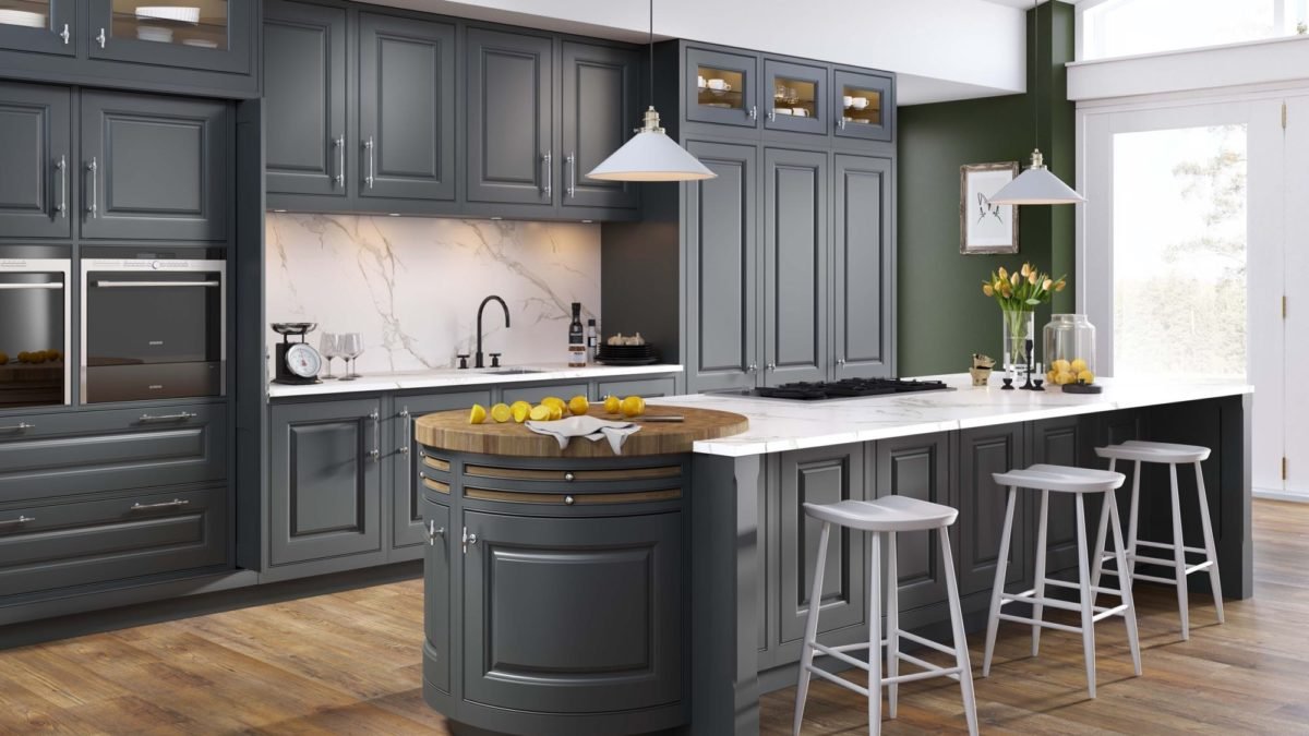 Caledonia true in-frame kitchen showing deep shadow reveals and structural face frame on all cabinets